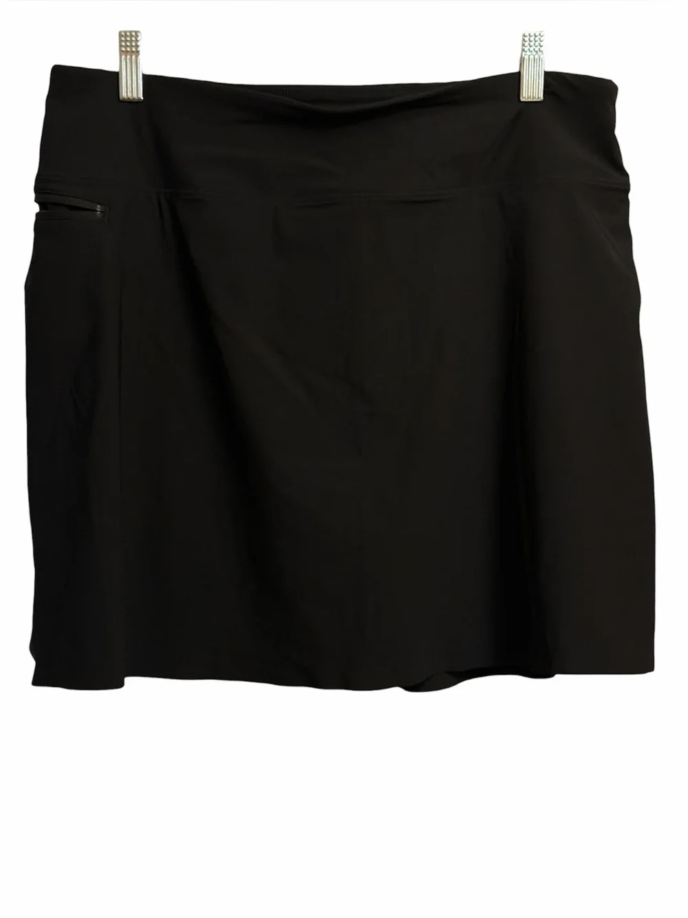 Greyson flattering line